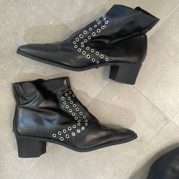 Booties - Picture 1 of 4